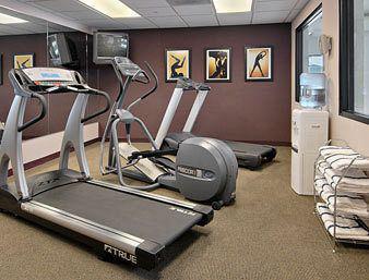 Ramada Fairview Heights Otel Konforlar fotoğraf